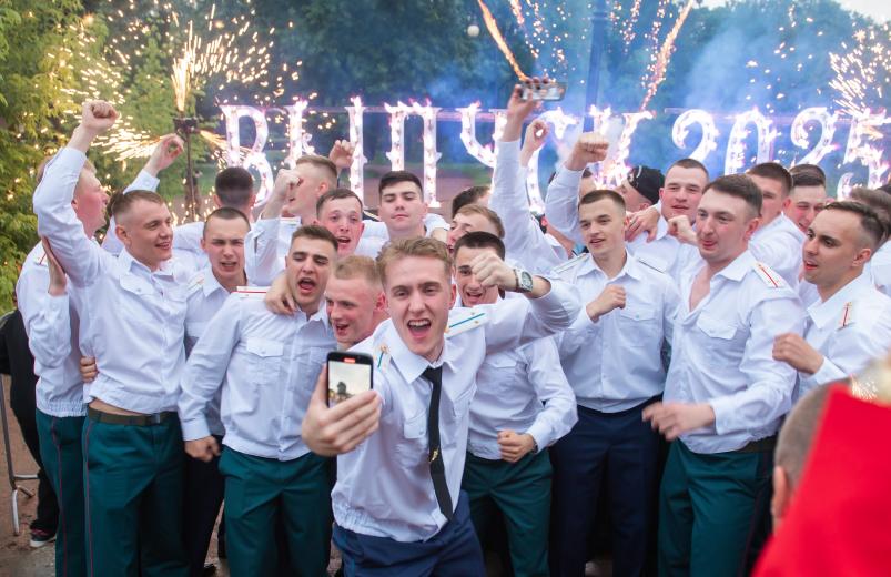 Выпускной у курсантов
